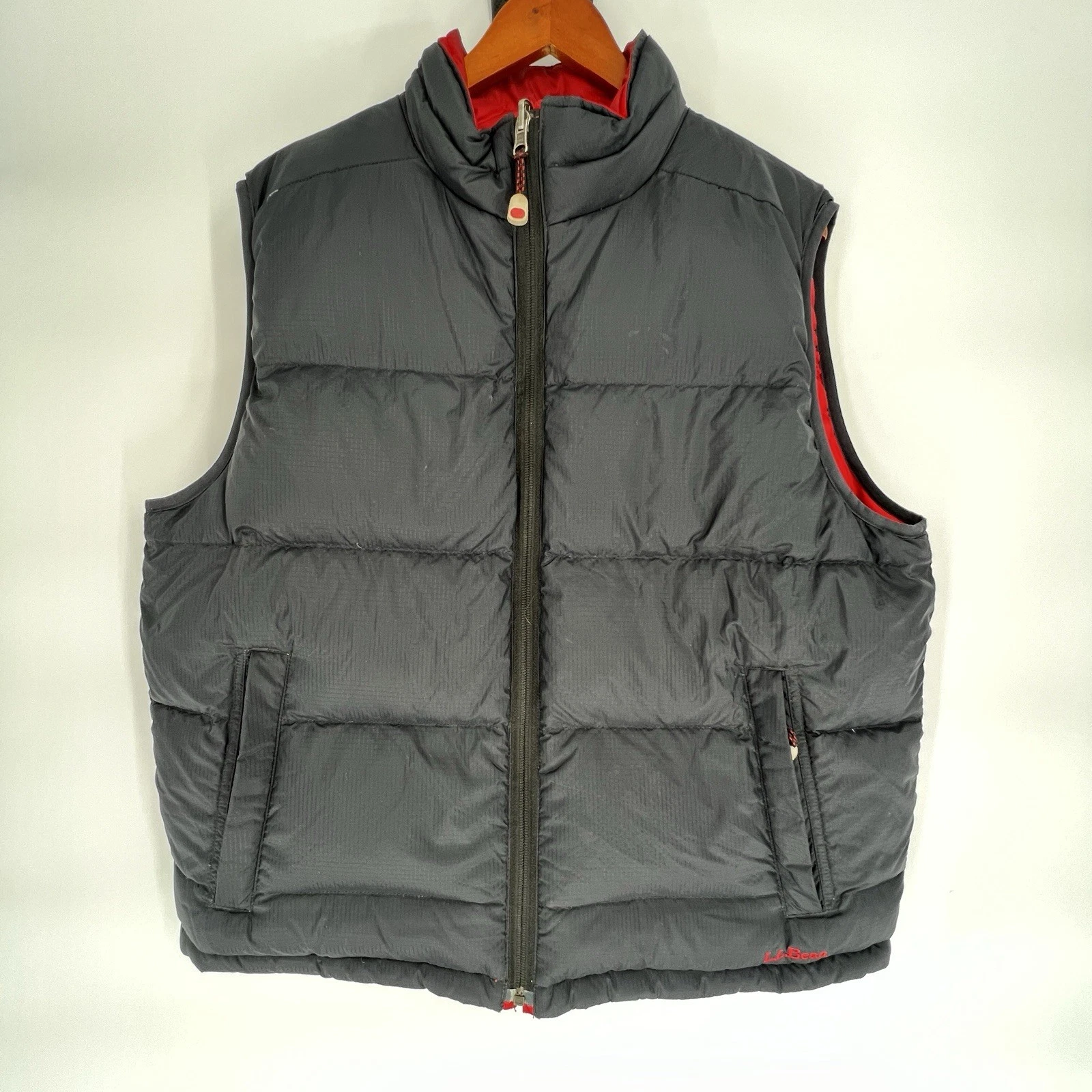 LL Bean Goose Down Puffer Vest Mens Size Medium Black Red Reversible