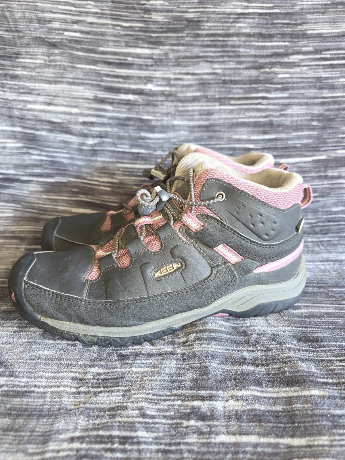 Stivali da trekking impermeabili in pelle KEEN da donna taglia 6 38 1020131