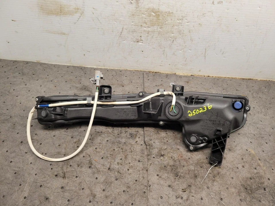 Luz de canto/parque de passageiros para corrida diurna compatível com 14-16 LEXUS IS350 1617713 - Imagem 3 de 4