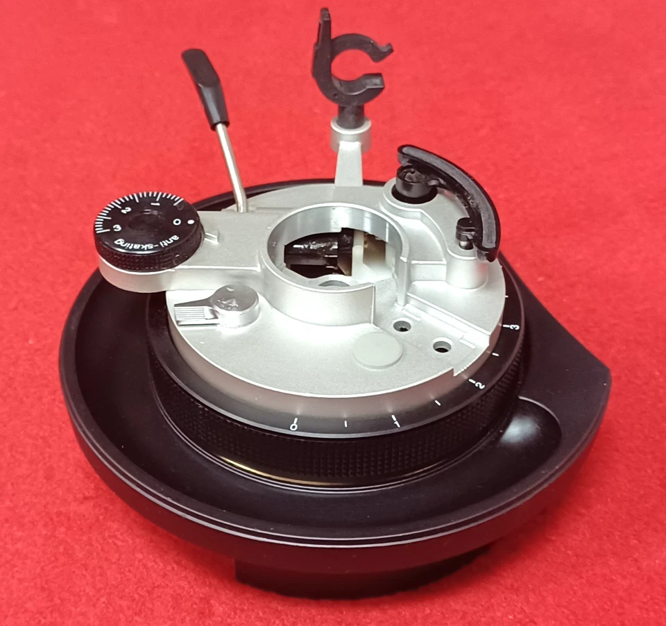 Conjunto de base de brazo Technics SL-1200MK2 con palanca de señalización y reposabrazos OEM Foto 3 de 4