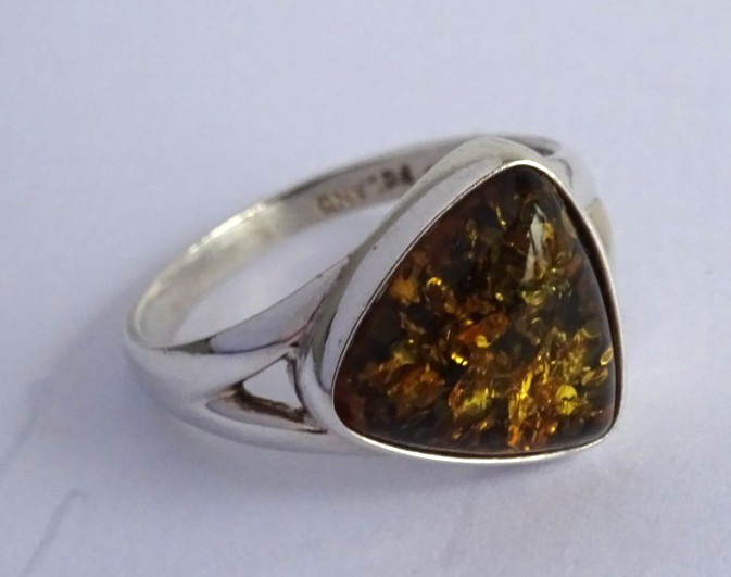 Lovely solid sterling silver ring set with  green… - image 3