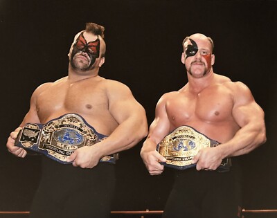 VINTAGE 80's PRO WRESTLING PHOTOS The Road Warriors AR 8 X 10 | eBay