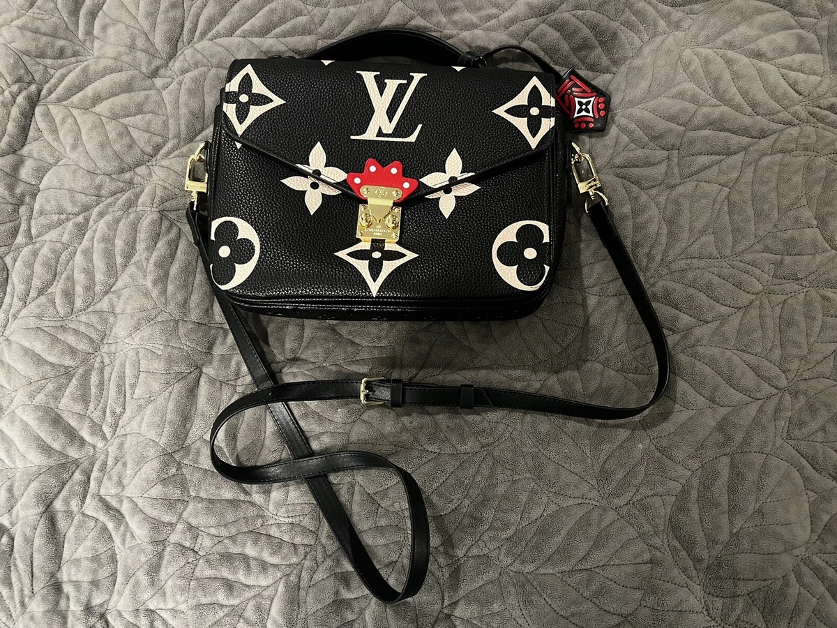 Louis Vuitton Petit Palais Crossbody Black/Beige Leather