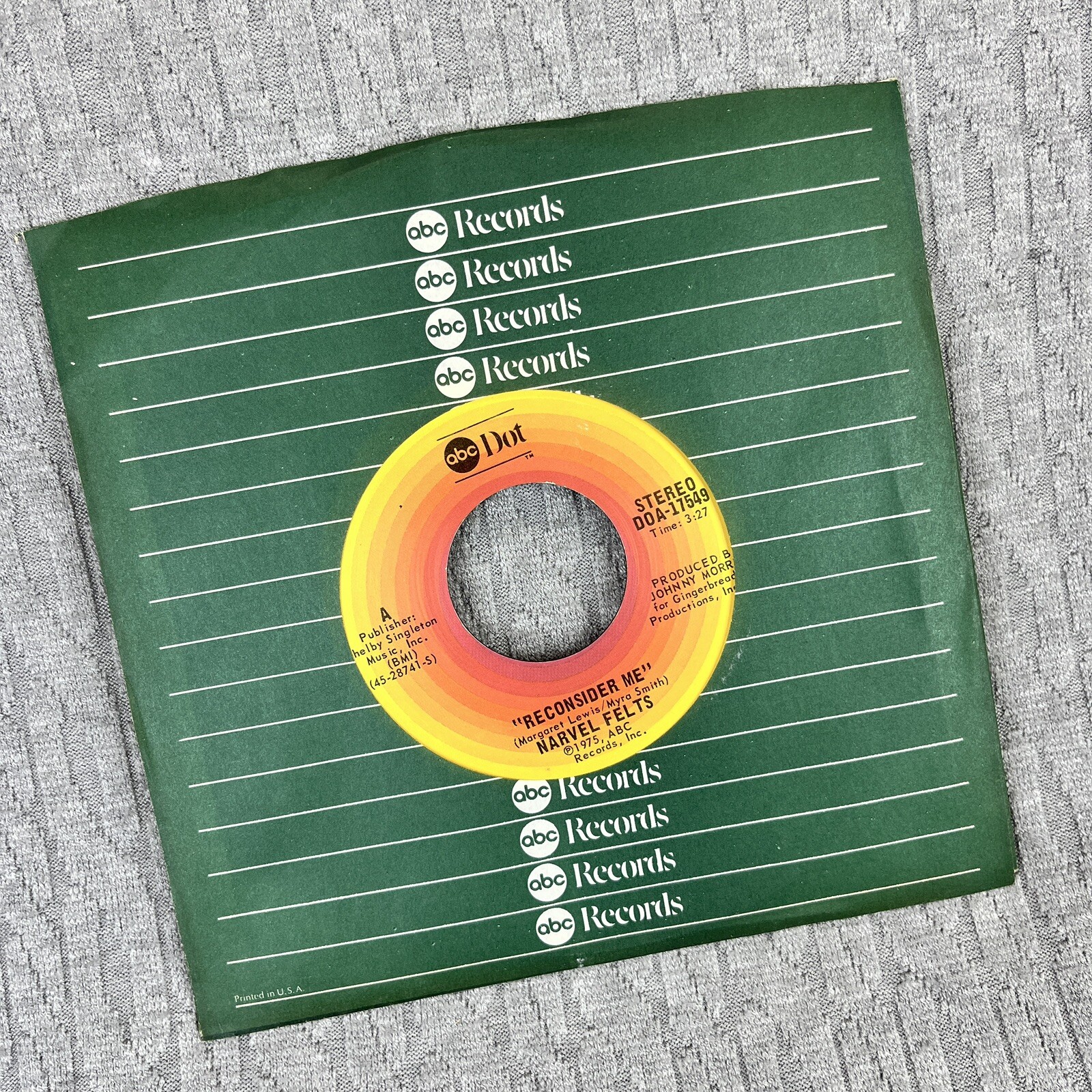 Vintage 45 RPM record Narvel Felts(foggy Misty Morning) reconsider me 1975 ABC