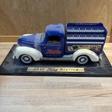 PF351 Ford Replica Pepsi-Cola Golden Wheel 1:18