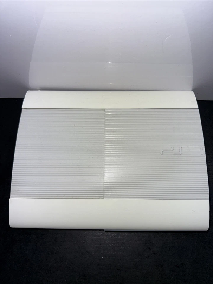 •Flawed•Sony PlayStation 3 PS3 Super Slim Limited Edition White 500GB Console - Image 3 of 4
