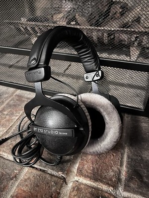 Beyerdynamic DT 770 Pro 80 Ohm Headphones