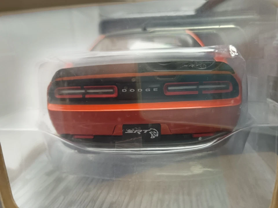 S1805703- Solido 1:18 Dodge Challenger SRT Widebody Orange Métallic 2020 - Photo 4/4