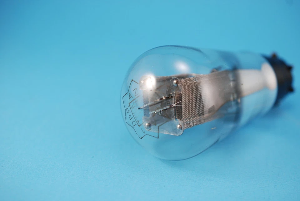 Placas de malha tubo fonte de alimentação retificadora onda completa testada Telefunken AZ1 - Imagem 3 de 4