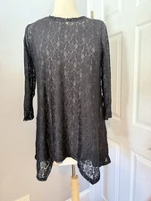 Logo By Lori Goldstein Layered Lace Tunic Top Size Medium Black/gray