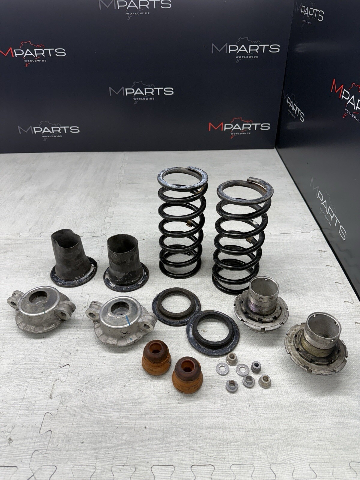 Ferrari 488 Stock Coil Springs Coilovers Perches Hardware Set Rear Stock OEM