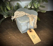 Grubby Primitive Distressed Heart Pantry Box Americana Love Valentine's Day Blue