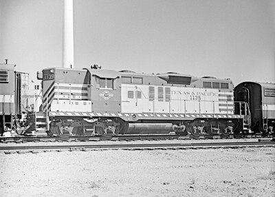 Texas & Pacific EMD GP9 Road Switcher No. 1139 Dallas TX 1959 5 x 7 Photo
