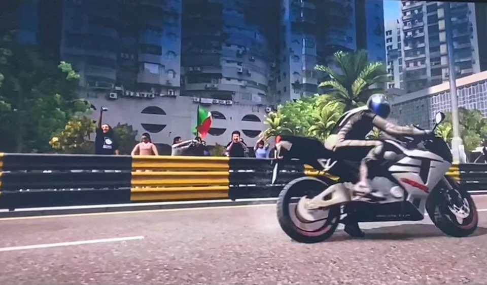 Project Gotham Racing 4 Review Version - Microsoft Xbox 360 - Pre-release code - Image 3 of 4