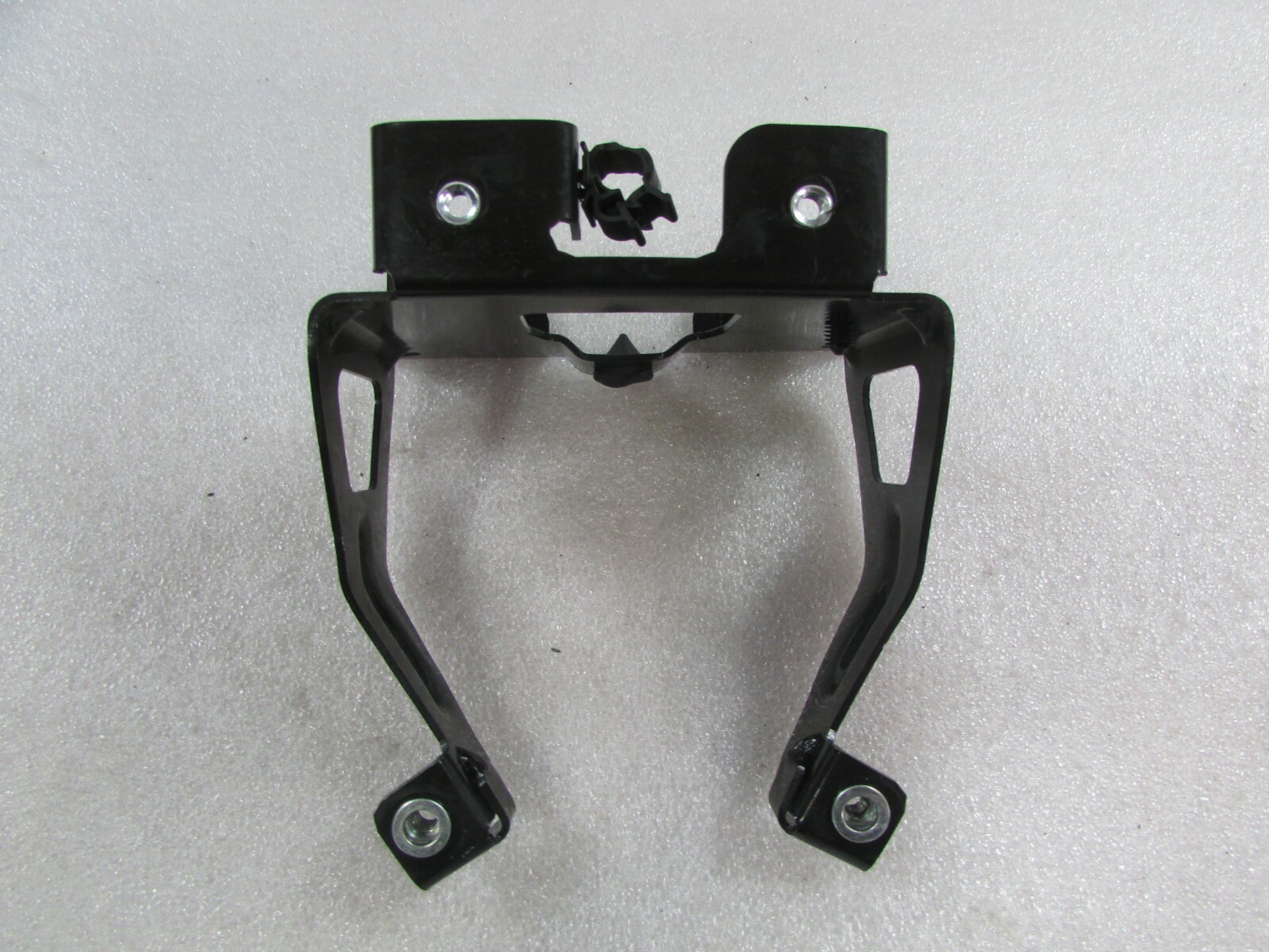 Ferrari 488, Power Steering Reservoir Bracket, Used, P/N 325786