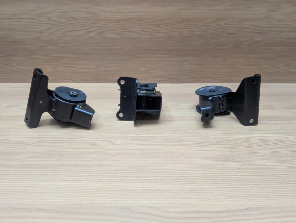 Engine Mount Set For Suzuki Alto 2008-2014 Manual Transmission - Image 3 of 3