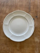 Johnson Bros England OLD ENGLISH WHITE Dinner Plate 10 1/2" 1 ea   3 available