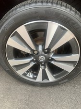 Nissan Leaf Mk1 / MK2 Hatchback 2014-2017 Alloy Wheels - Set 215/50r17 6.5jx17