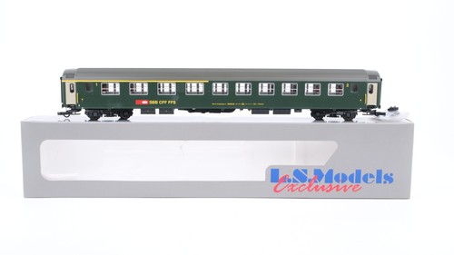 L.S. Models H0 47221-1 Personenwagen 1./2 Kl. 51 85 30-70 011 - 2 SBB CFF FFS | Condition: Gebraucht
