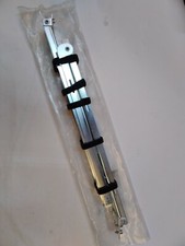 MCR-1005 Server Rail Equipment Bracket - Rack Mounting Hardware