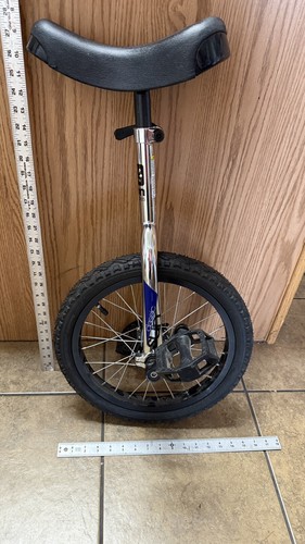 Sun Classic 16" unicycle with quick release seat post