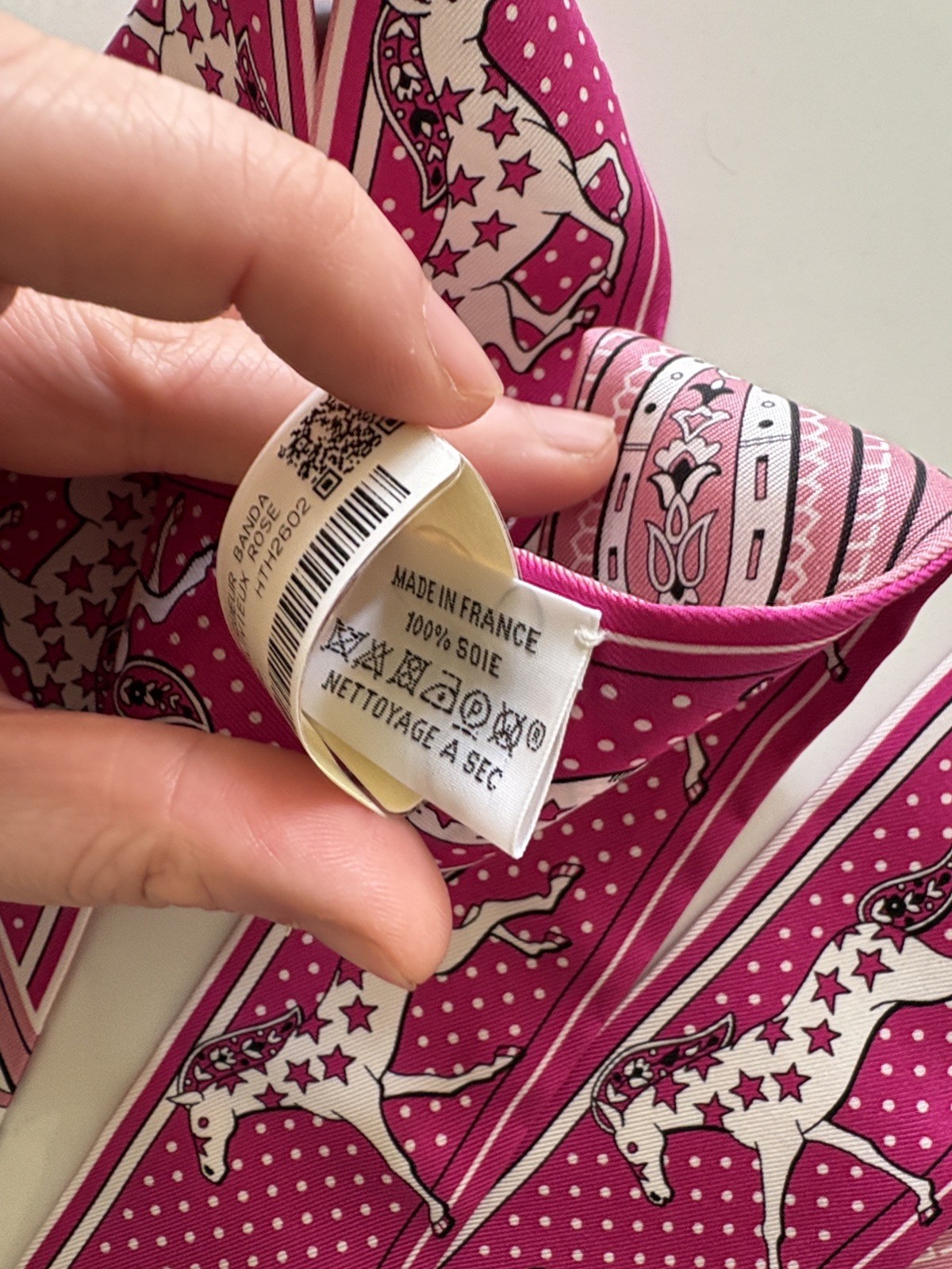 Pair NEW Hermes Cheval De Coeur Twilly hot pink fuchsia image 4