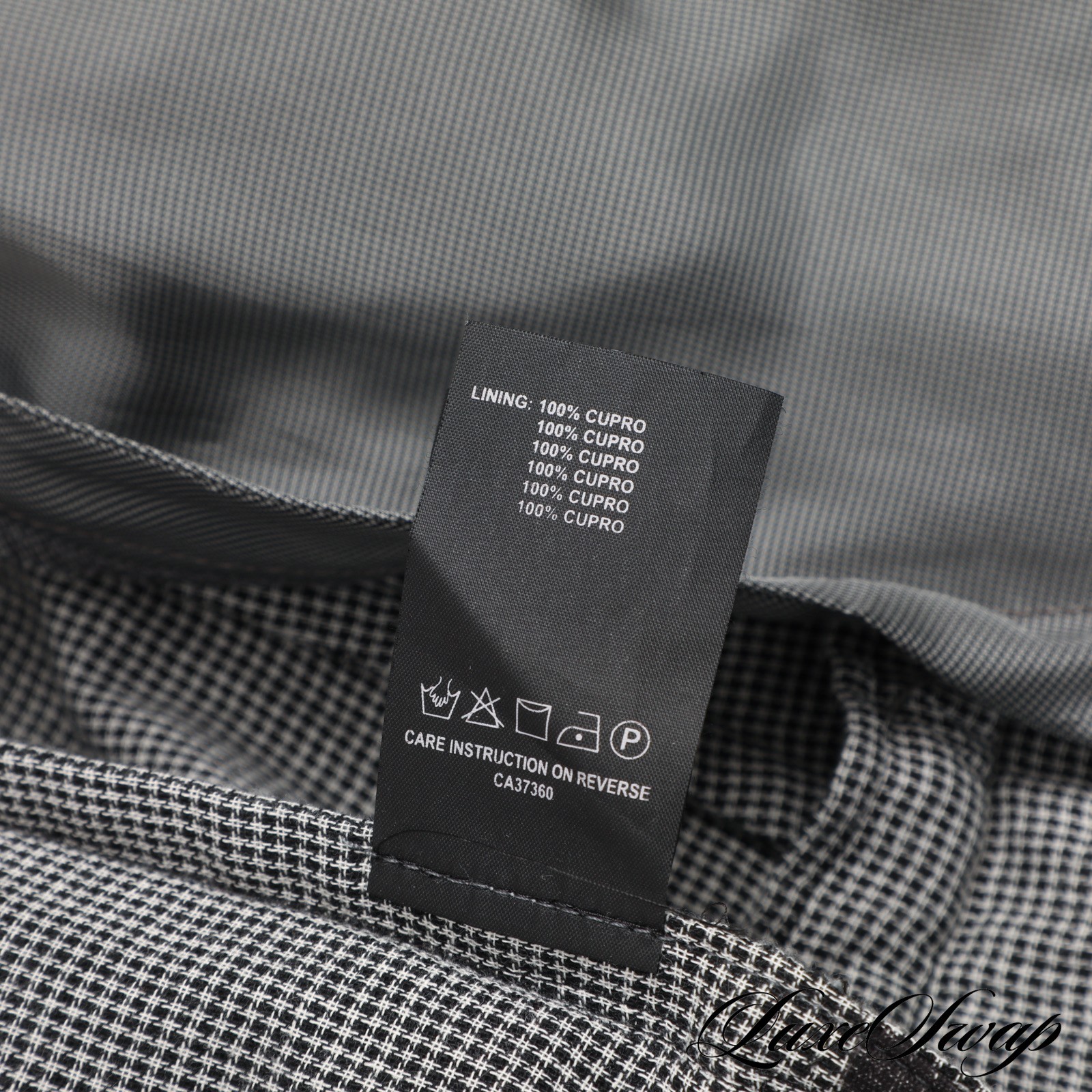 MODERN Armani Collezioni Solid Black Herringbone … - image 8