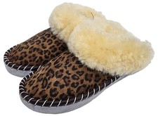 Sheepskin warm slippers mules slippers size 38 new, sheepskin/leather handmade