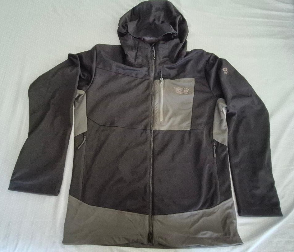 Men's Size L - Color  Black/gray Nwt!!