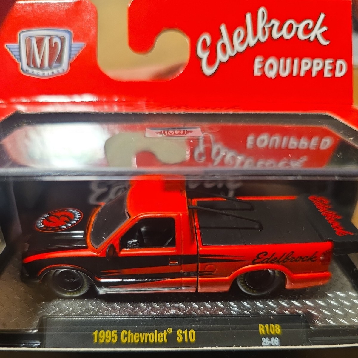 M2 Machines 1995 Chevrolet S10 NEW Edelbrock Drag truck R108 26-08