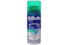 Gillette Series Soothing Shave Gel for Men wi...