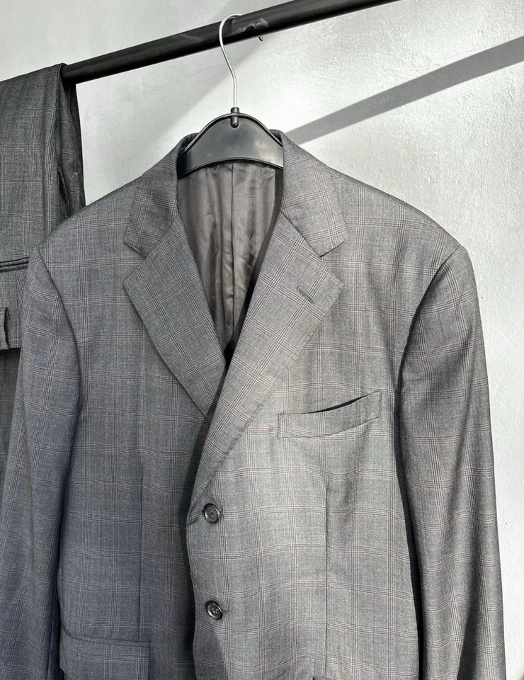 Terno masculino Caruso X Loro Piano tamanho 52/R  - Imagem 2 de 4