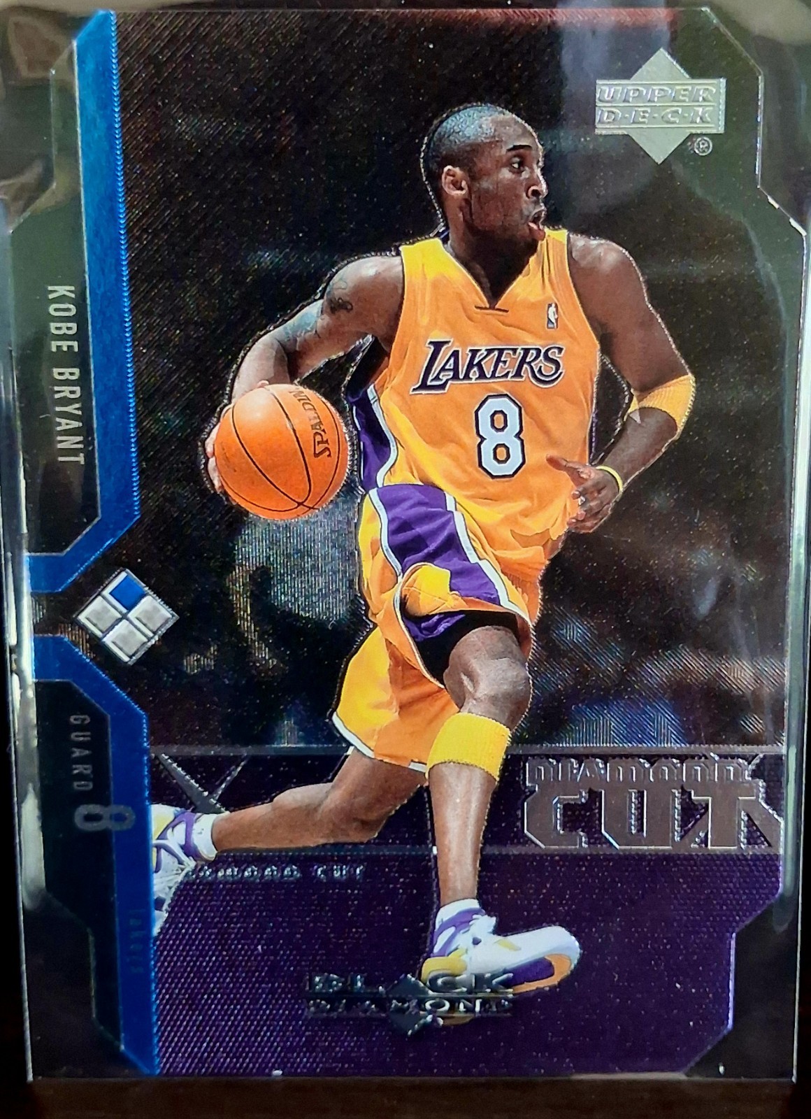 Upper Deck 2004-05 Black Diamond Diamond Cut Kobe Bryant #DC3 Die-Cut Lakers