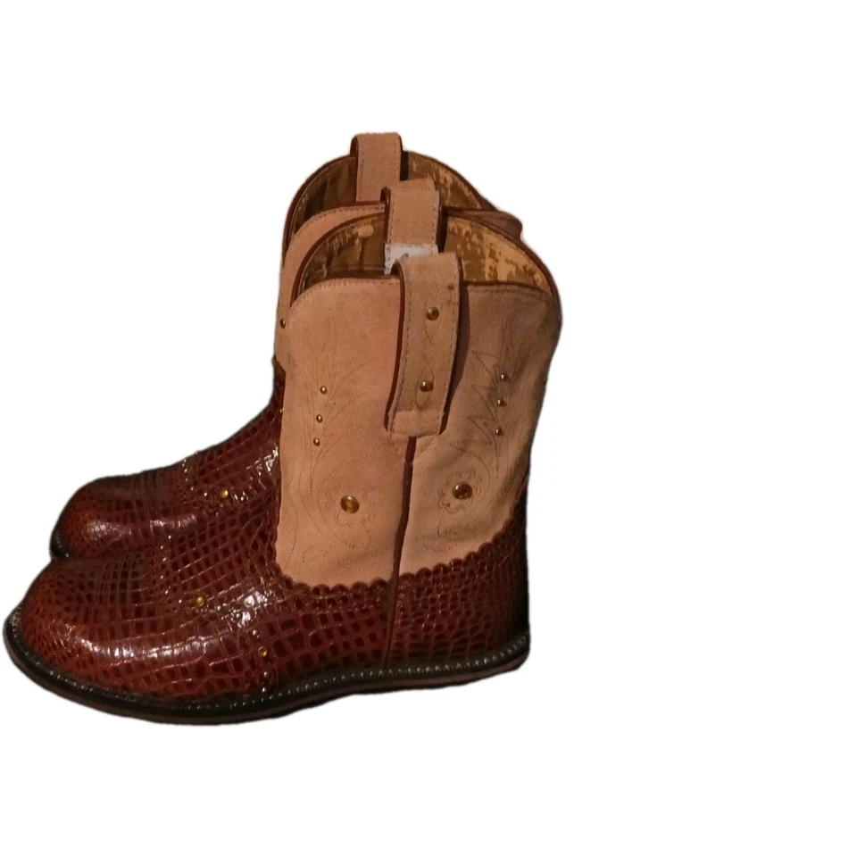 ARIAT Fatbaby Pink Suede Embossed Gator Studded Stockman Cowboy Boots Size 6 B - Image 2 of 4