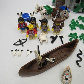 LEGO Western: Indians Boulder Cliff Canyon 6748 - About 90% Complete, Extras