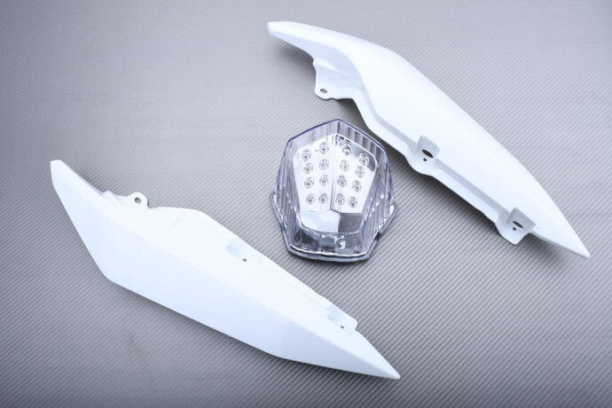 Carénage arrière YAMAHA XJ6N 600 en ABS résistant et feu cristal