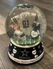 Willabee & Ward NFL Dallas Cowboys Mothers Day Snow Globe Snowglobe W & W