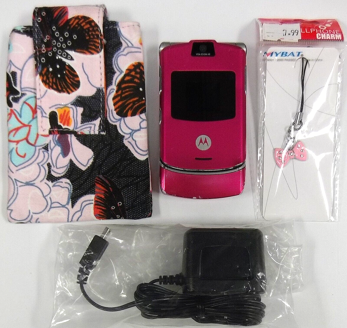 Motorola RAZR V3 - Pink and Silver ( T-Mobile ) Very Rare Motorola RAZR V3 - Pink and Silver ( T-Mobile ) Very Rare