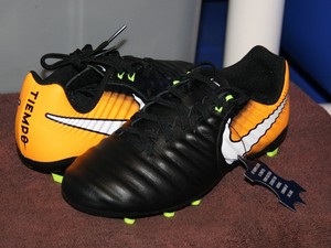 NIKE JR TIEMPO LIGERA IV FG SZ 2 Youth Soccer Cleats Orange/Black  885259291740 | eBay