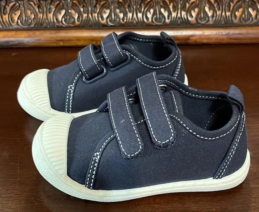 Jumping Beans • Baby Tennis Shoes • Size 6 - Image 2 of 4