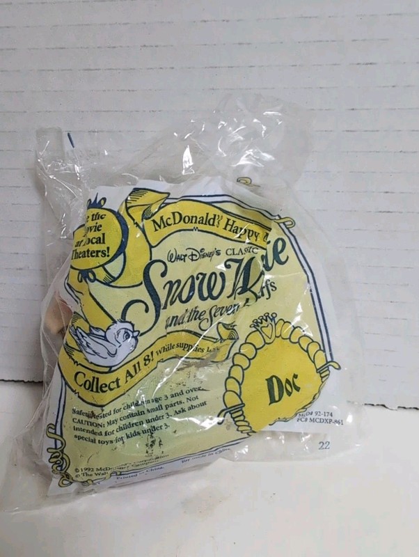 MCDONALDS SNOW WHITE DOC GEM CART Happy Meal Toy