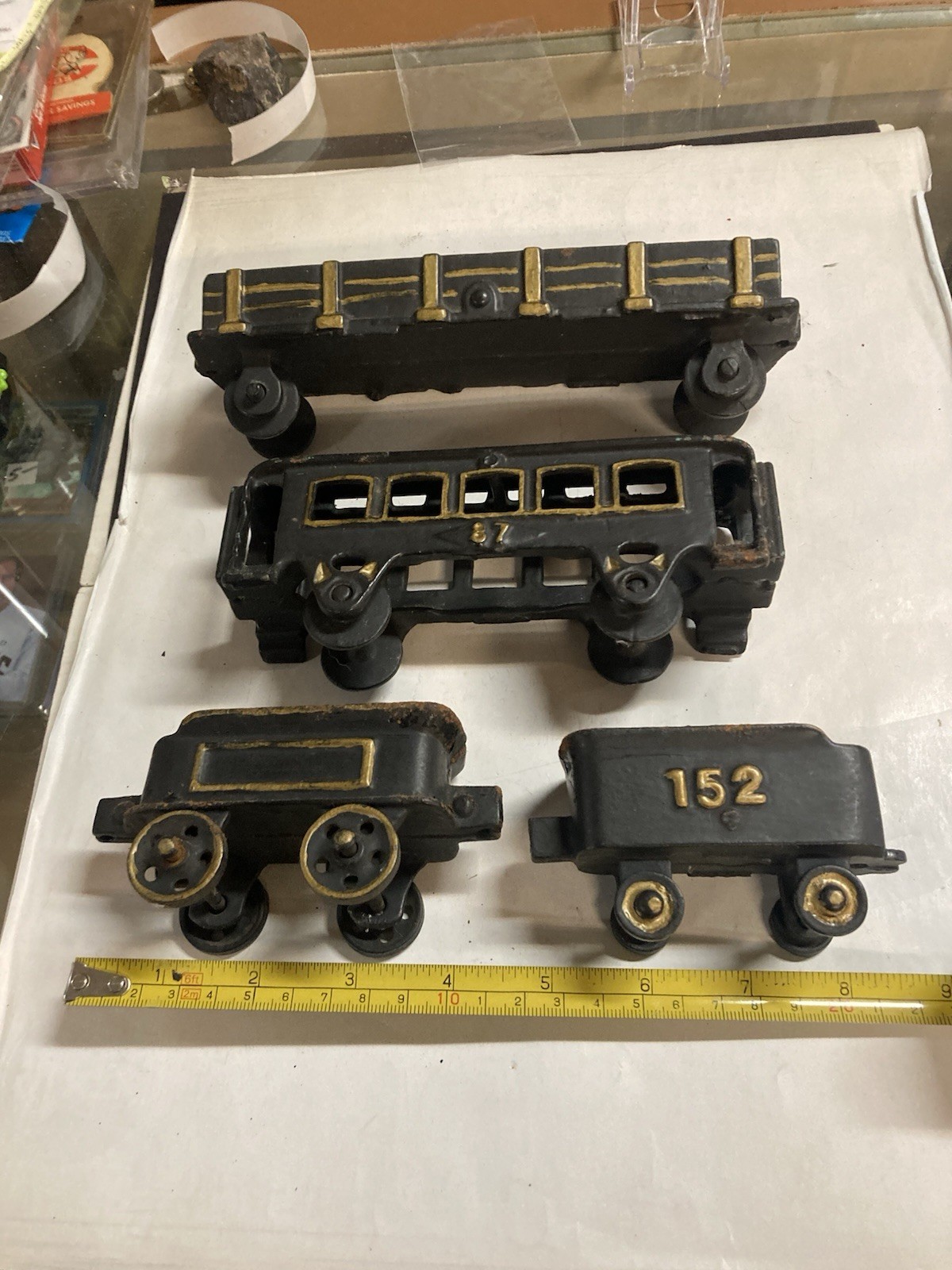 4 Pc original Vintage Cast Iron Train Lot. Caboose, 87 152 Black & Gold ...