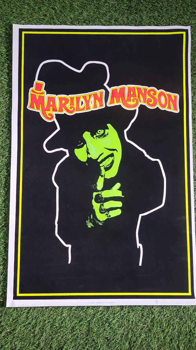 VTG Marilyn Manson Top Hat Green Face Flocked Blacklight Poster