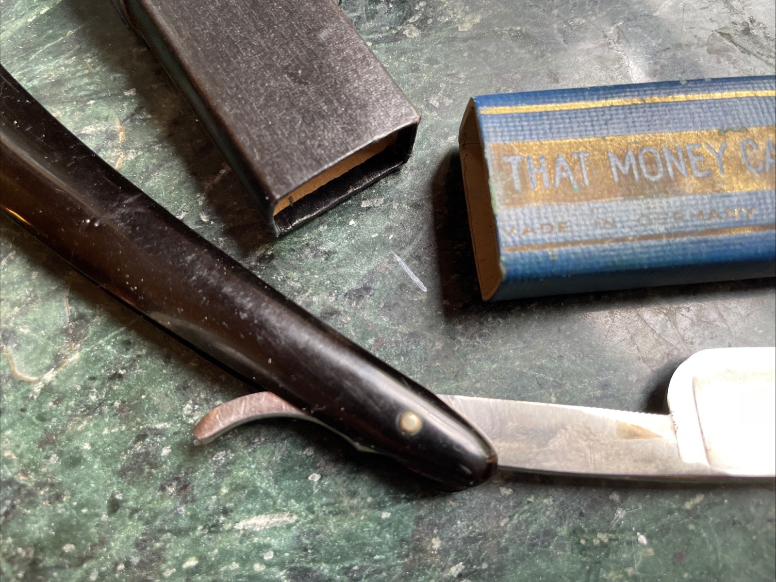 Vintage 11/16” Dubl Duck Straight Cut Throat Razor Solingen Germany Box Black