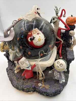 Nightmare Before Christmas Snow Globe Disney Store Exclusive Jack Captures Santa
