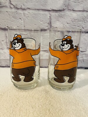 Vintage A & W Root Beer Family Restaurant Rooty Bear Hugging Set Of 2 Glasses