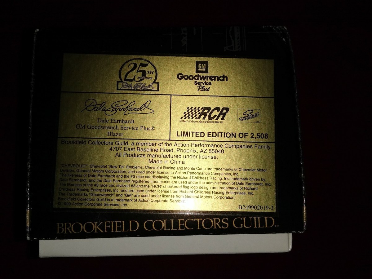 DALE EARNHARDT SR #3 GM GOODWRENCH SERVICE PLUS BLAZER 1:24 25TH