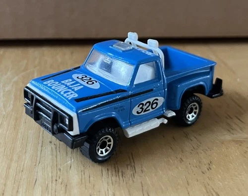 Matchbox Lesney MB53 Flareside Pick Up 326 Baja Bouncer, Blue, vintage