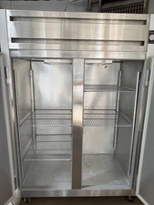 Randell 2020 Two Door Stainless Steel Reach-In Cooler Freezer Combo