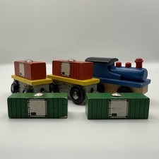 Wooden Train Track Engine & 2 Freight Wagons with Loads